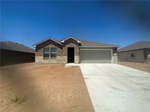 7033 Llano Rd, China Spring, TX 76633