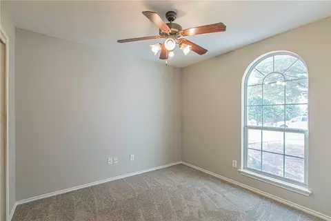 721 Pebble Creek Dr, Hewitt, TX 76643 photo 14