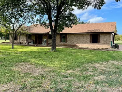 1305 Woodcock Dr, Robinson, TX 76706