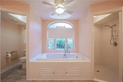 6101 Logue Ln, Waco, TX 76708 photo 13