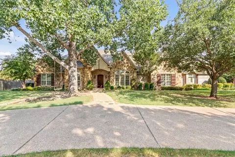 148 Painted Horse Trl, Waco, TX 76712