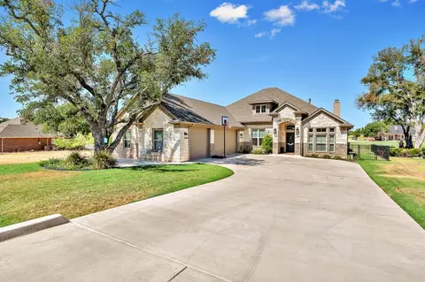14010 Sandy Oaks Dr, Whitney, TX 76692