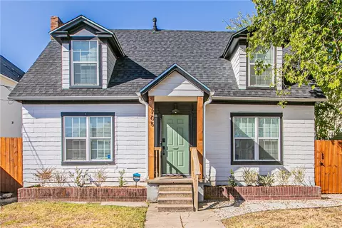705 S 9th St, Waco, TX 76706