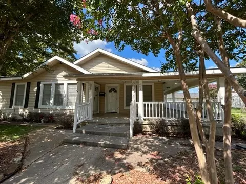 403 E Bowie St, Mexia, TX 76667