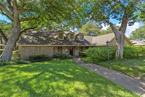 4704 Glenwood Cir, Waco, TX 76708