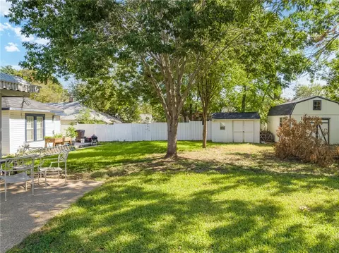 2920 Windsor Ave, Waco, TX 76708 photo 3