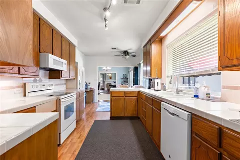 2920 Windsor Ave, Waco, TX 76708 photo 17