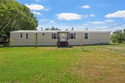 500 River Park Rd, Mcgregor, TX 76657
