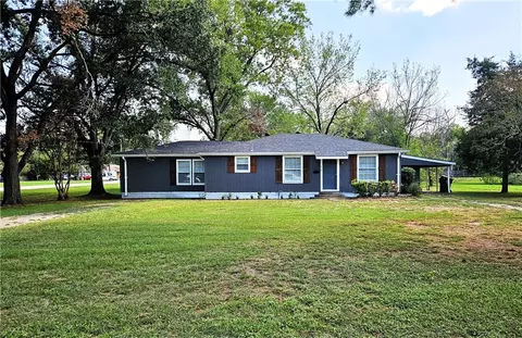 410 N Tyus St, Groesbeck, TX 76642