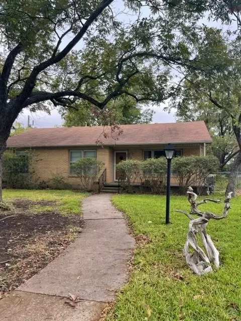 400 Santa Fe, Woodway, TX 76712