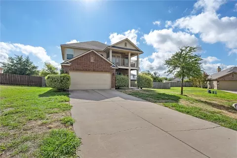6716 Serena Ln, Woodway, TX 76712