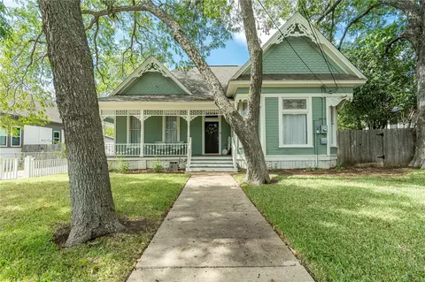 518 N 22nd St, Waco, TX 76707