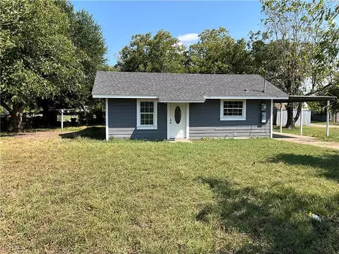 509 N Ellis, Thornton, TX 76687