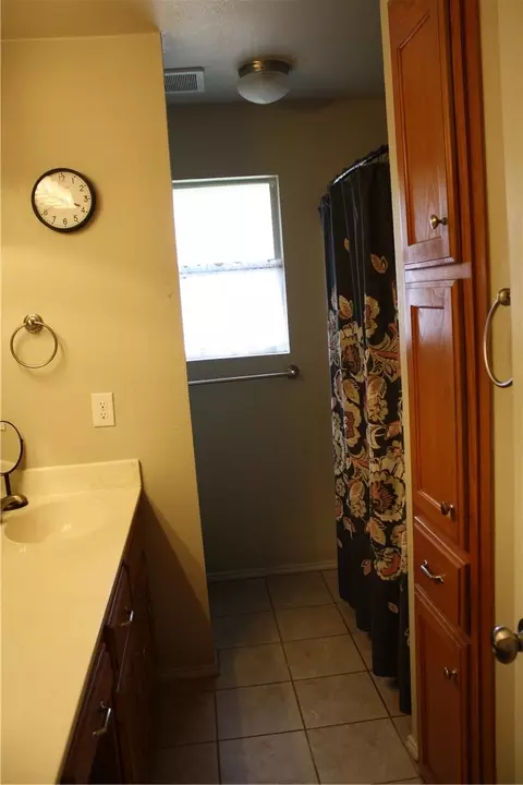 929 Eagles Nest Dr, Hewitt, TX 76643 photo 13