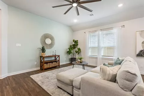 1005 Paddock Ln, Georgetown, TX 78626 photo 11