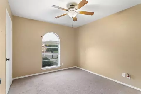 714 Post Dr, Hewitt, TX 76643 photo 12