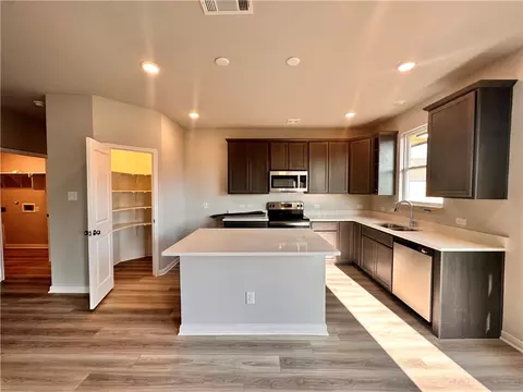 3417 Beutel Rd, Lorena, TX 76655 photo 5