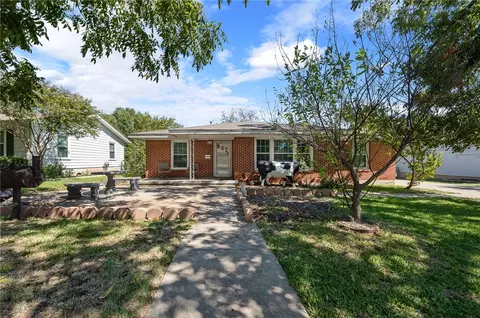 1101 Lawrence Dr, Waco, TX 76710
