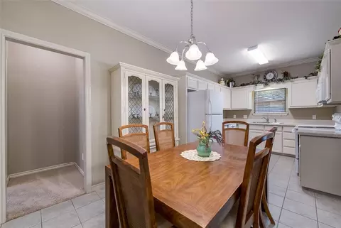 10325 Peony Ln, Waco, TX 76708 photo 8