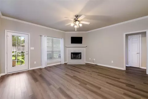 10325 Peony Ln, Waco, TX 76708 photo 3
