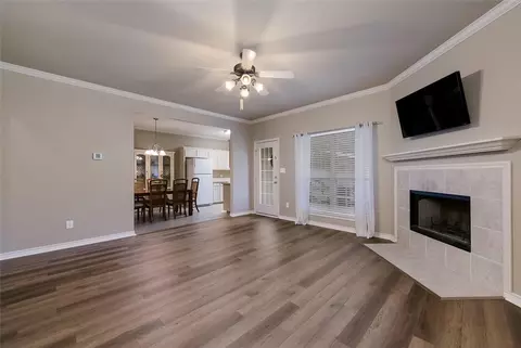 10325 Peony Ln, Waco, TX 76708 photo 4