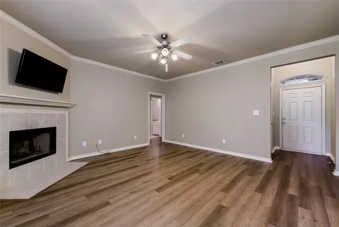 10325 Peony Ln, Waco, TX 76708 photo 5