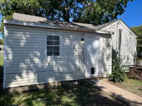 2500 Lyle Ave, Waco, TX 76708 photo 9
