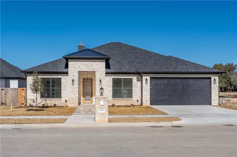 12013 Kenai Cir, Woodway, TX 76712