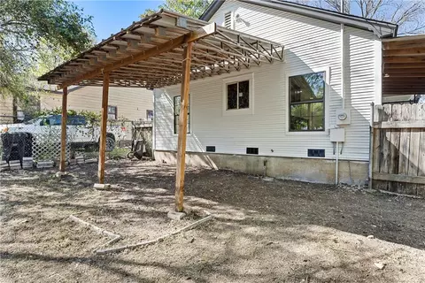 2518 Lyle Ave, Waco, TX 76708 photo 15