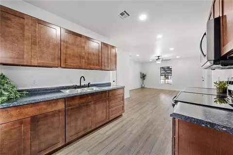 2518 Lyle Ave, Waco, TX 76708 photo 7