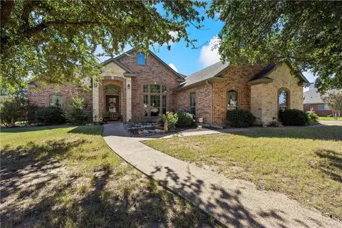 346 S Cedar Ridge Cir, Robinson, TX 76706
