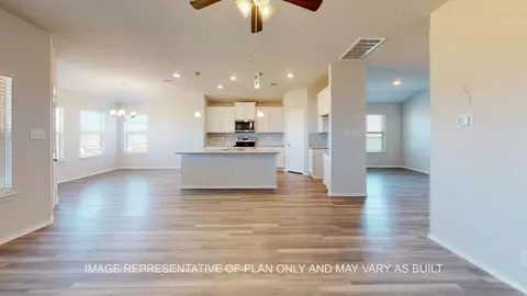 5717 Berkley Heights Dr, Waco, TX 76708