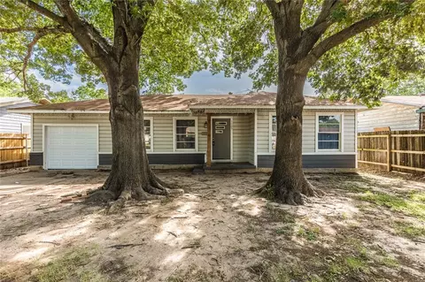 1105 Fisher St, Waco, TX 76705