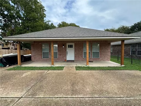 2414 S 2nd St, Waco, TX 76706