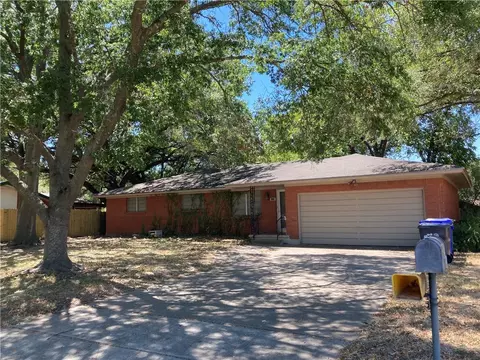 4220 N 22nd St, Waco, TX 76708 photo 2