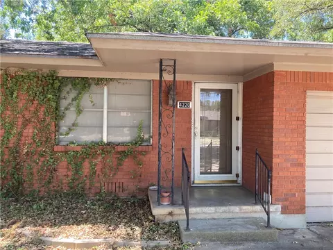 4220 N 22nd St, Waco, TX 76708 photo 5
