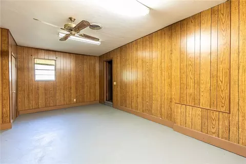 811 E Navarro Ave, Mart, TX 76664 photo 22