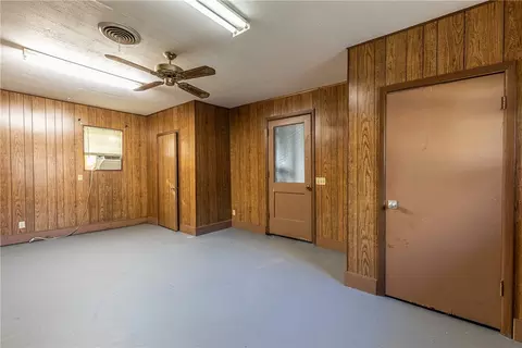 811 E Navarro Ave, Mart, TX 76664 photo 21