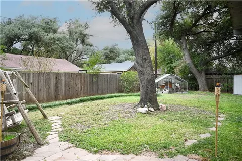 709 E 17th, Cameron, TX 76520 photo 19