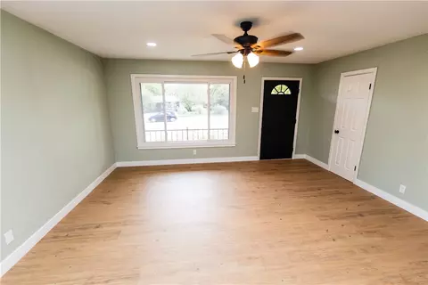2216 N 41st St, Waco, TX 76708 photo 40