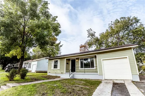 2216 N 41st St, Waco, TX 76708