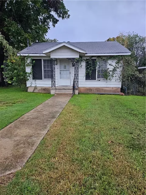 1120 Kellum St, Waco, TX 76704
