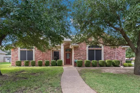 10624 T Bury Ln, Waco, TX 76708