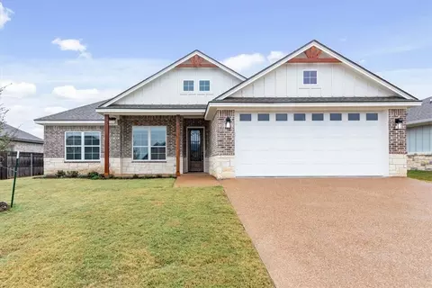 10440 Fallen Leaf Dr, Waco, TX 76712