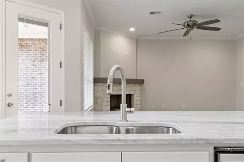 10440 Fallen Leaf Dr, Waco, TX 76712 photo 13