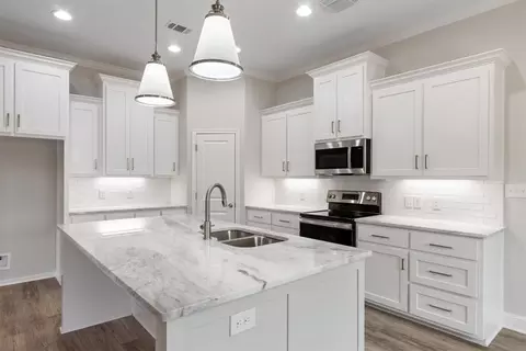 10440 Fallen Leaf Dr, Waco, TX 76712 photo 9