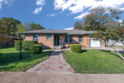 2208 N 44th St, Waco, TX 76710