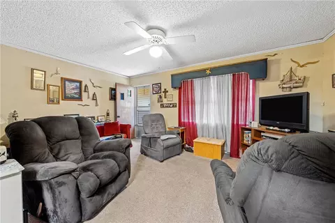 600 E Pine St, West, TX 76691 photo 13