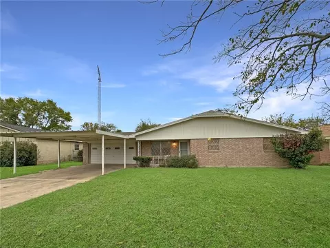 105 Oakland St, Waco, TX 76705