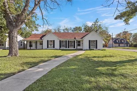 3130 Live Oak Ave, Waco, TX 76708